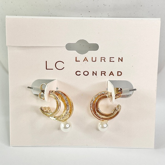 LC Lauren Conrad Jewelry - NWT LC Lauren Conrad gold and pearl earrings